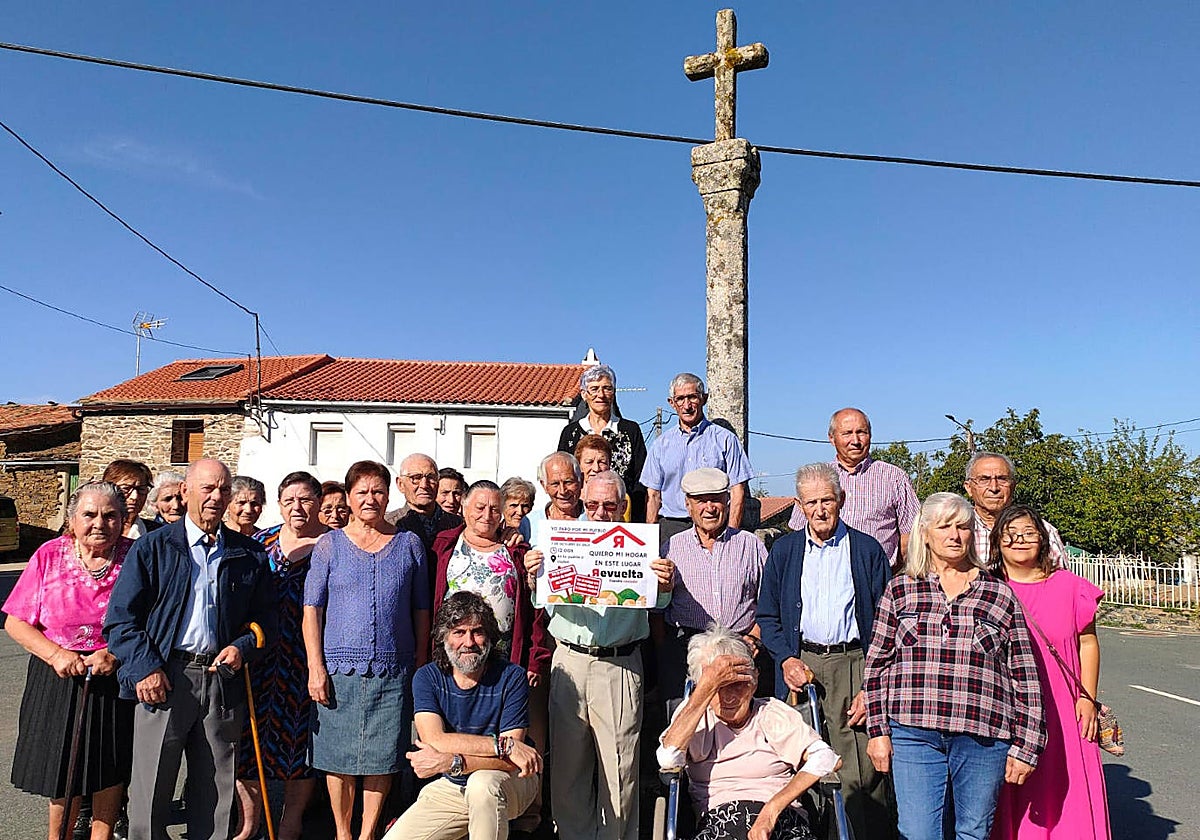 Vecinos de la localidad de  Olombrada (Segovia)