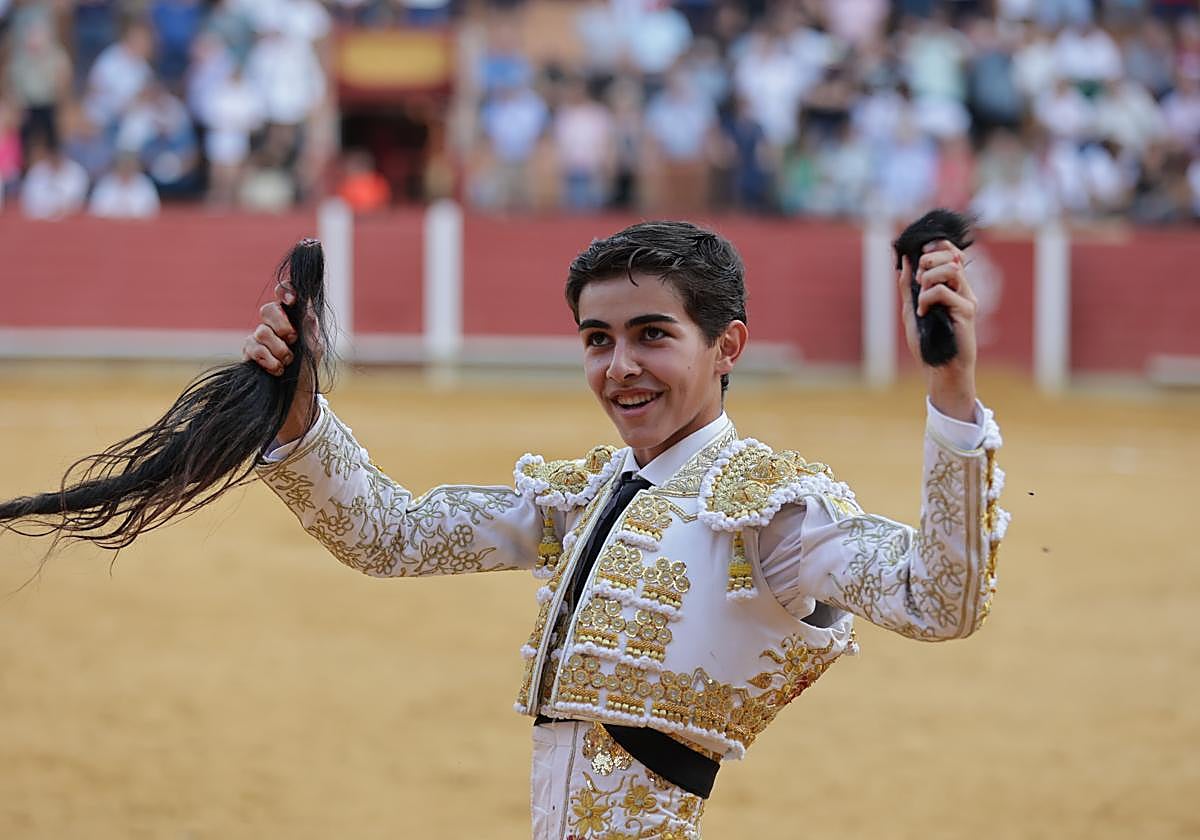 Manuel Román ha indultado este sábado a un novillo en Montoro