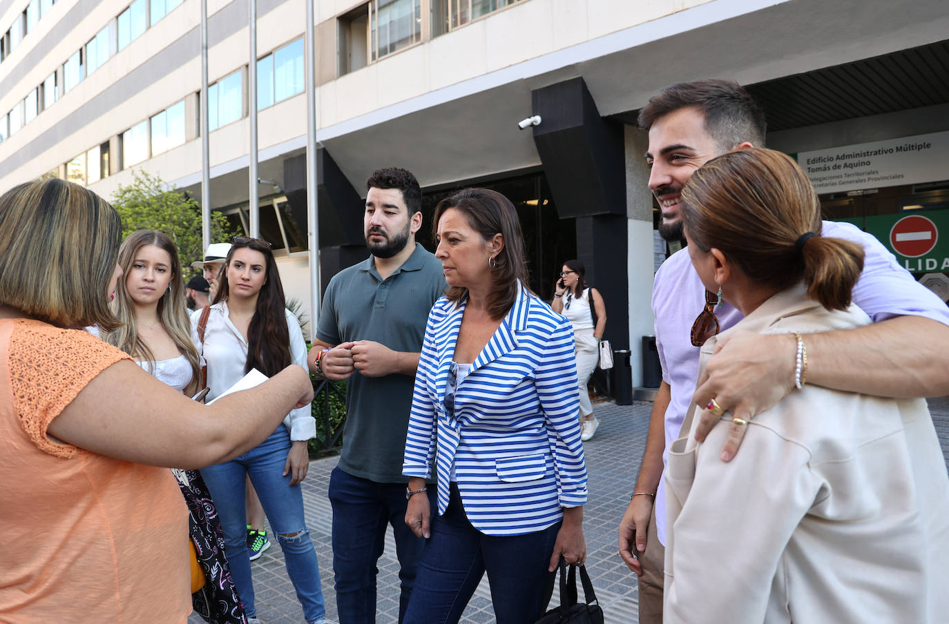 Fotos: La protesta por el retraso en el cobro del bono de alquiler joven