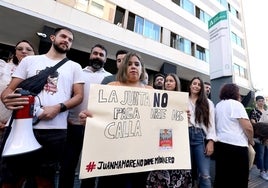 Fotos: La protesta por el retraso en el cobro del bono de alquiler joven