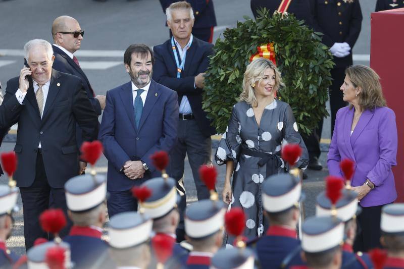 El presidente del Tribunal Constitucional, Cándido Conde-Pumpido, junto a Vicente Guilarte, presidente del Consejo General del Poder Judicial, y las ministras Yolanda Díaz y Teresa Ribera