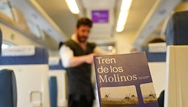 Vuelve a echar a andar el Tren de los Molinos entre Madrid y Campo de Criptana desde este sábado