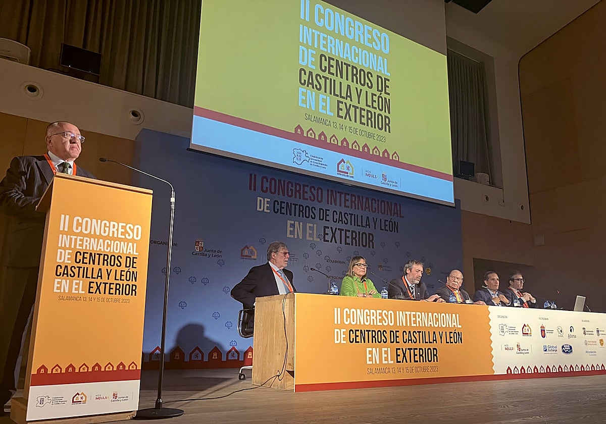 Segunda jornada del II Congreso Internacional de Centros de Castilla y León en el Exterior que se celebra en Salamanca