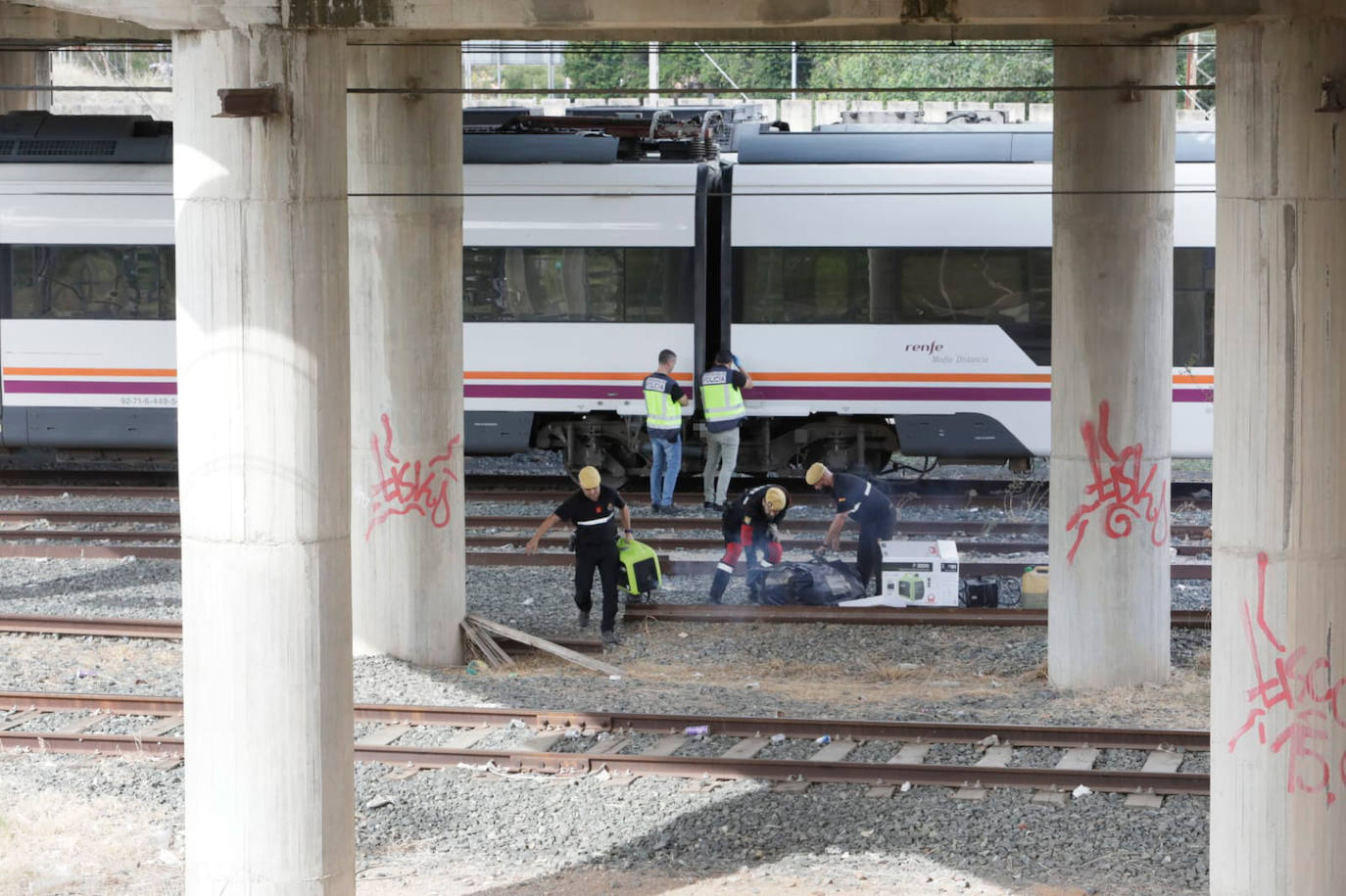 Aparece el cuerpo de Álvaro Prieto entre los vagones de un tren en Sevilla