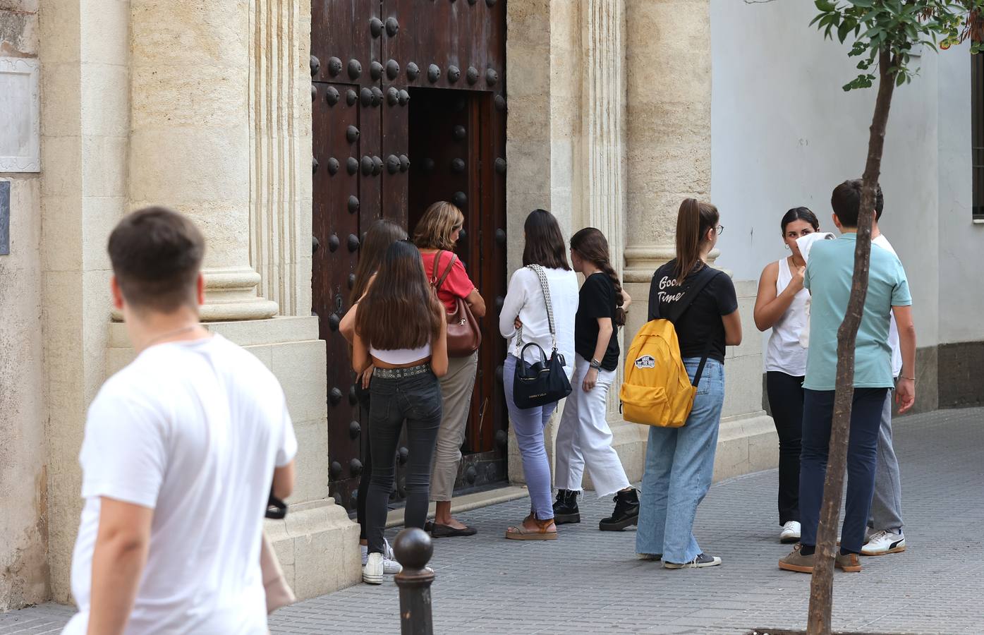 Fotos: la oración en las Esclavas en memoria de Álvaro Prieto