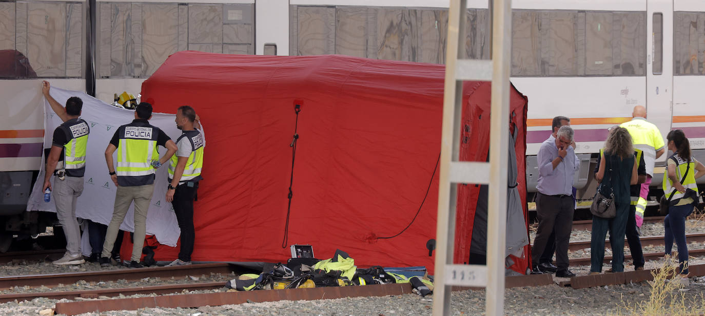 Aparece el cuerpo de Álvaro Prieto entre los vagones de un tren en Sevilla