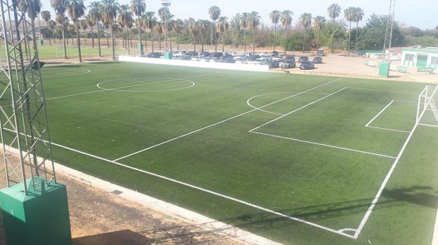Campo de fútbol 7 de césped artificial de la Ciudad Deportiva