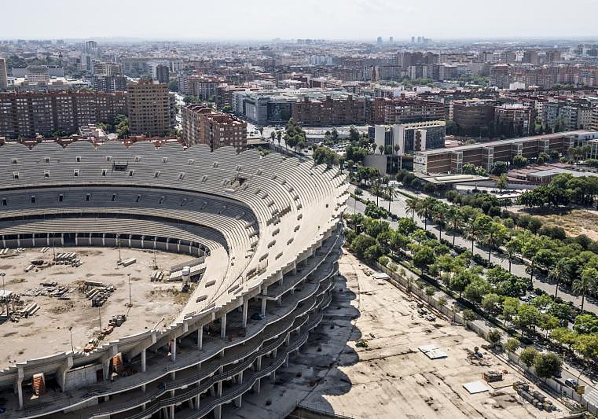 Imagen de archivo de las obras paralizadas del Nuevo Mestalla en Valencia