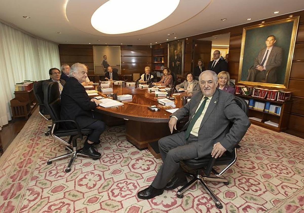 Pleno del Tribunal Constitucional presidido por Cándido Conde-Pumpido