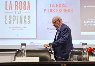 Alfonso Guerra regresa en Córdoba a la clandestinidad en el PSOE