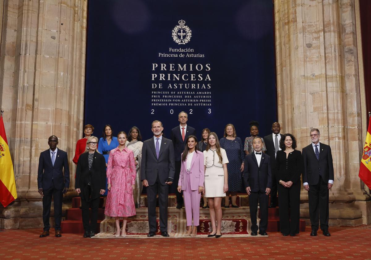 La Familia Real junto a los Premios Princesa de Asturias 2023