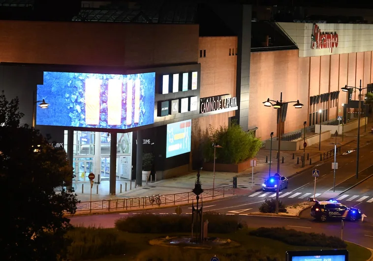 Desalojado el centro comercial Alcampo de Burgos tras encontrar un objeto sospechoso