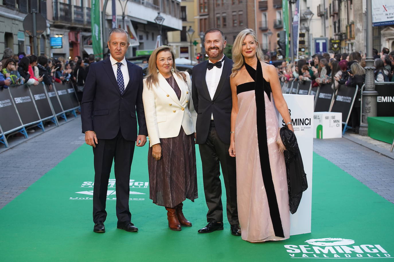 La gala inaugural de la Seminci, en imágenes