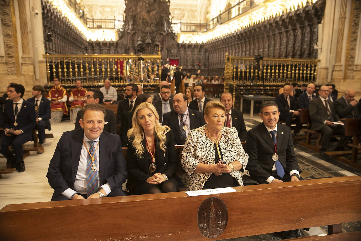 Fotos: La Catedral acoge a la hermandad del Buen Suceso de Córdoba