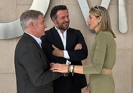 Elche, Crevillent y Orihuela respaldan a Mazón por mantener la gestión privada del Hospital del Vinalopó