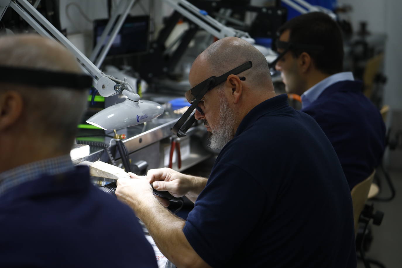 Fotos: el trabajo en la fábrica de alta joyería Facet en Córdoba
