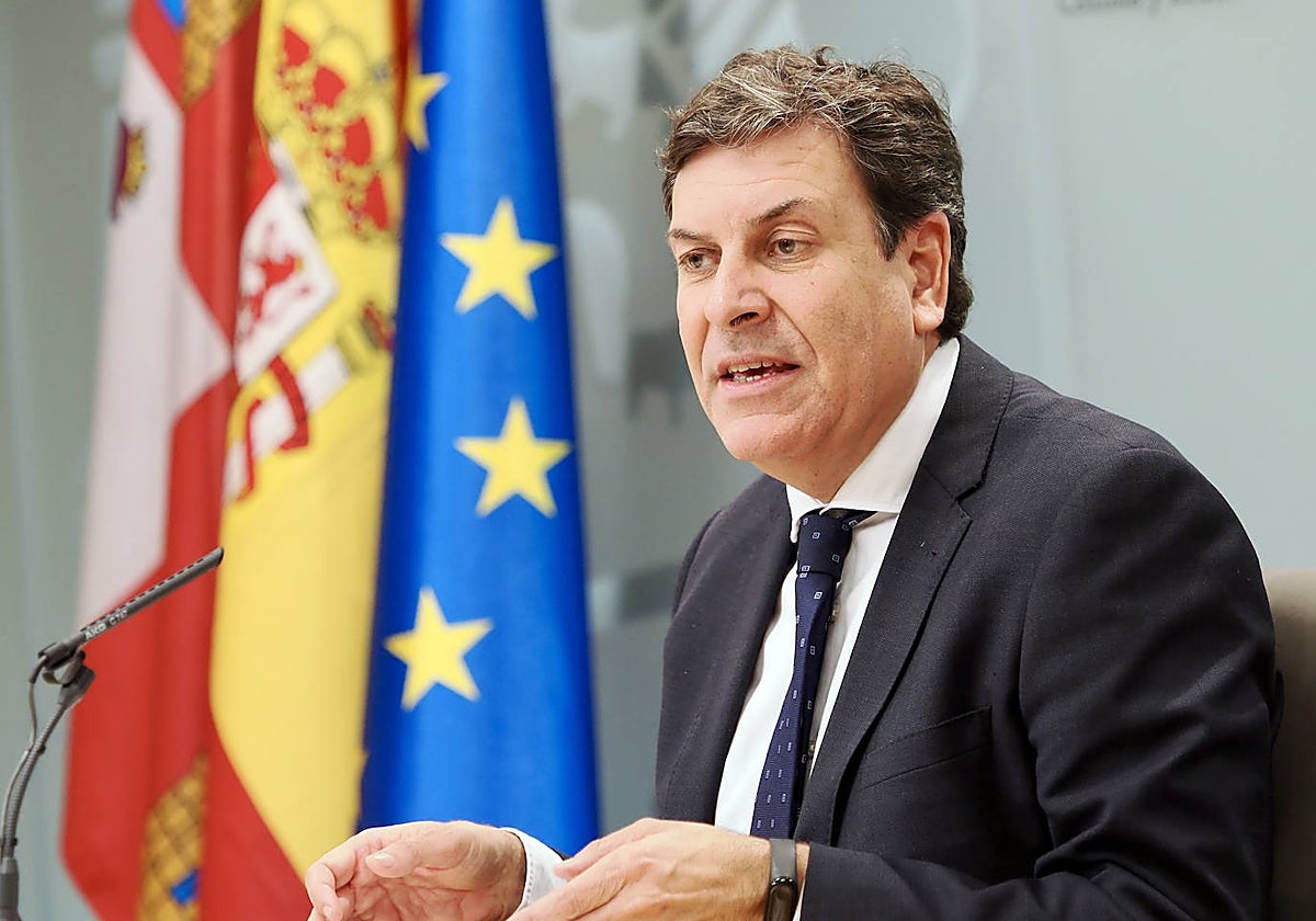 Carlos Fernández Carriedo, en la rueda de prensa posterior al Consejo de Gobierno