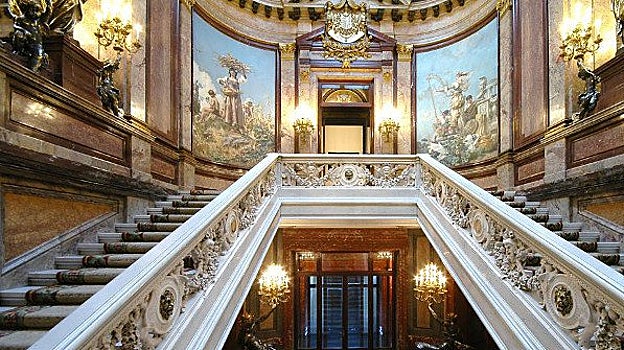 Interior del Palacio del Marqués de Linares