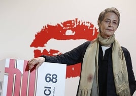 Charlotte Rampling:  «Cuando envejeces eres bella por algo distinto y eso también puede aparecer en una película»