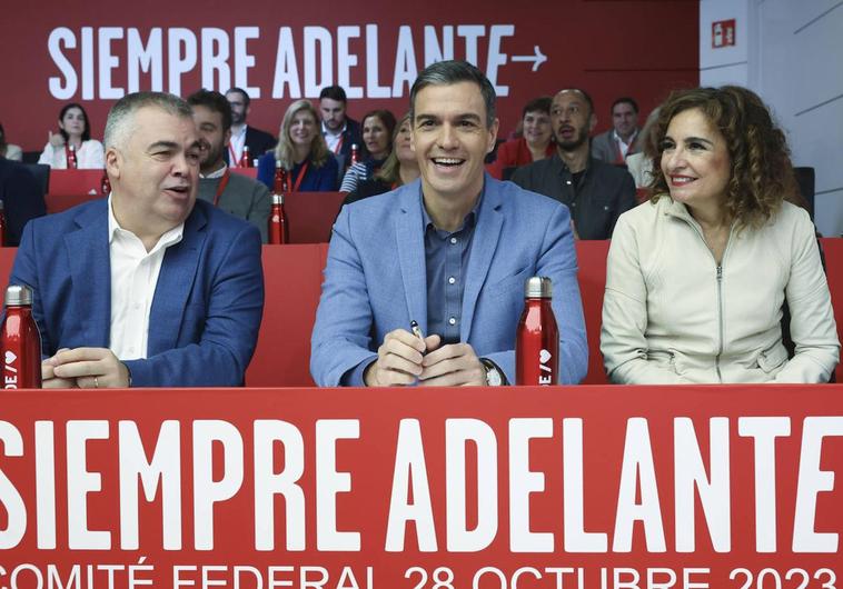 Pedro Sánchez preside