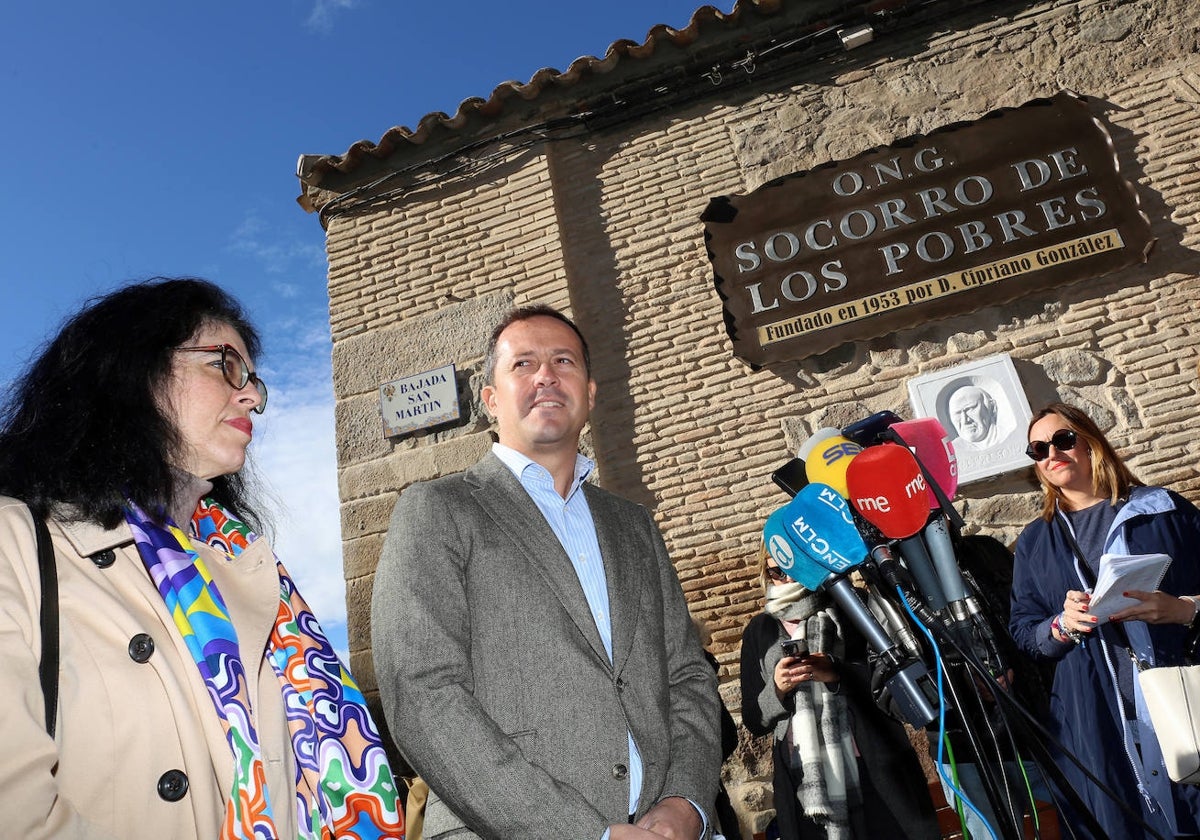 Carlos Velázquez, durante la inauguración de la nueva sede de la ONG 'Socorro de los Pobres'