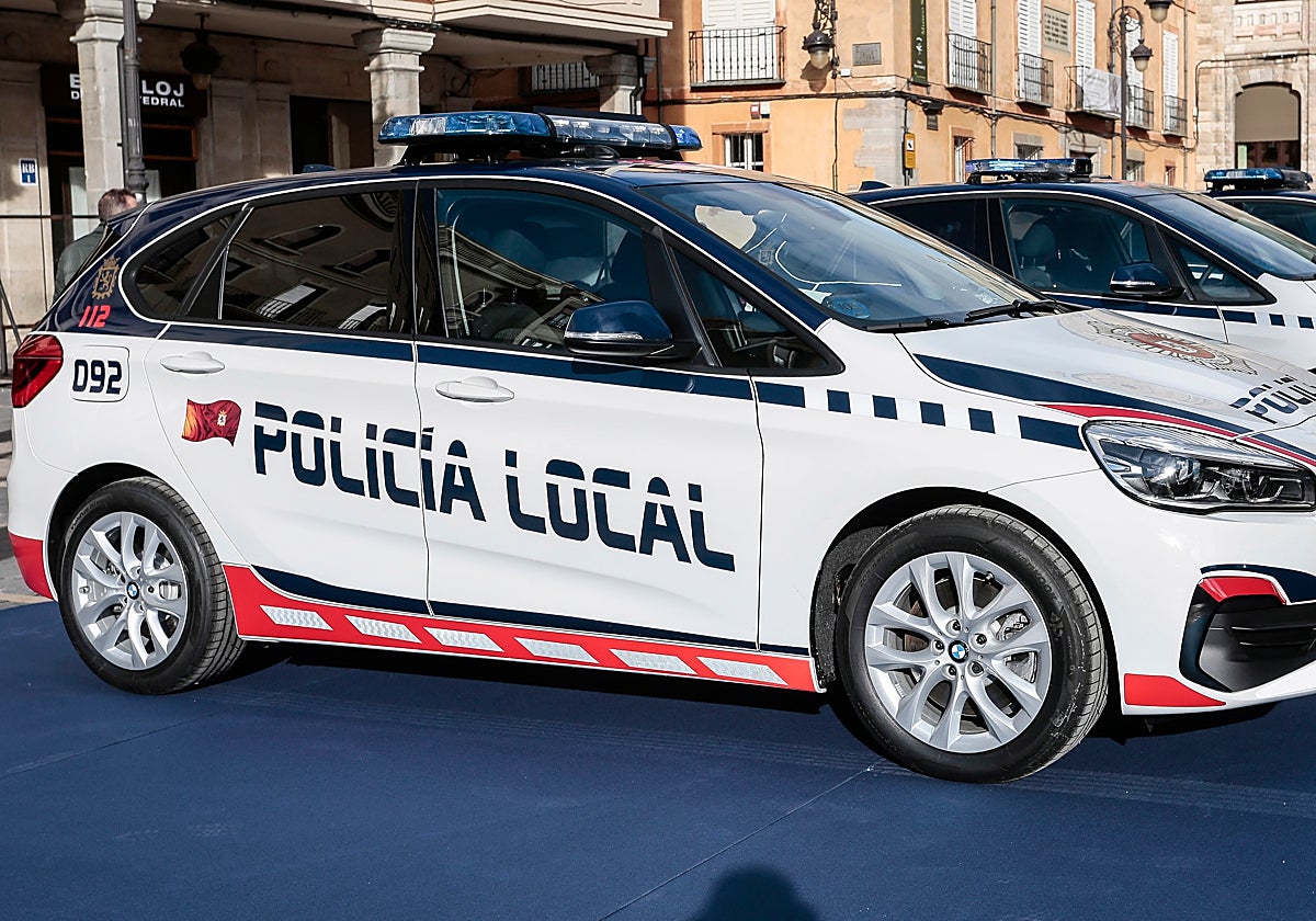 Un vehículo de la Policía Local de León en una imagen de archivo