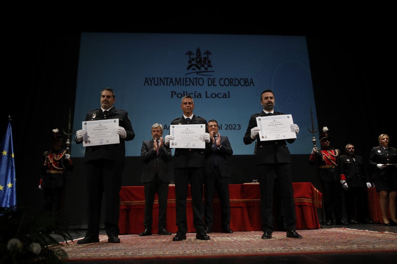 Fotos: La sobria celebración del patrón de la Policía Local de Córdoba