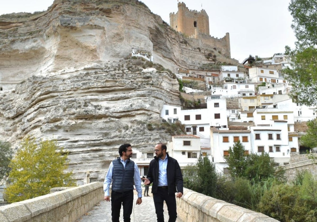 La Diputación de Albacete invierte en la mejora de infraestructuras municipales de Alcalá del Júcar