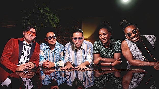 El pianista Alfredo Rodríguez, en el quintento que protagonizará el especTáculo en Madrid