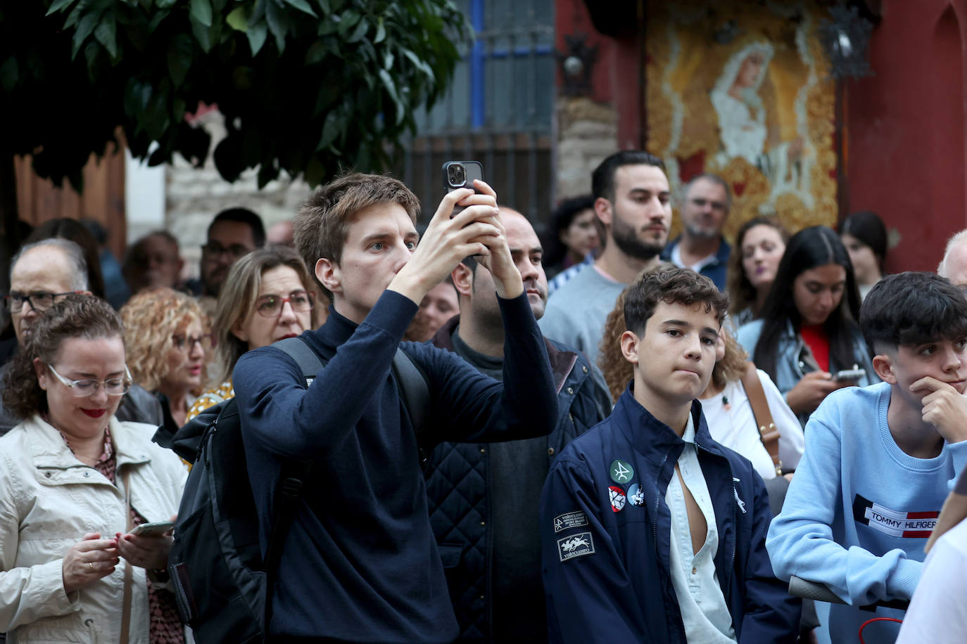 Fotos: Sobriedad y recogimiento en la procesión de la Virgen del Amparo en Córdoba