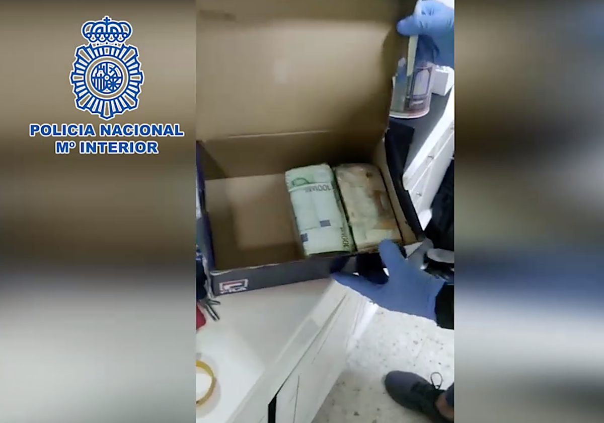 Han sido incautados más de 300.000 euros en efectivo en diferentes registros