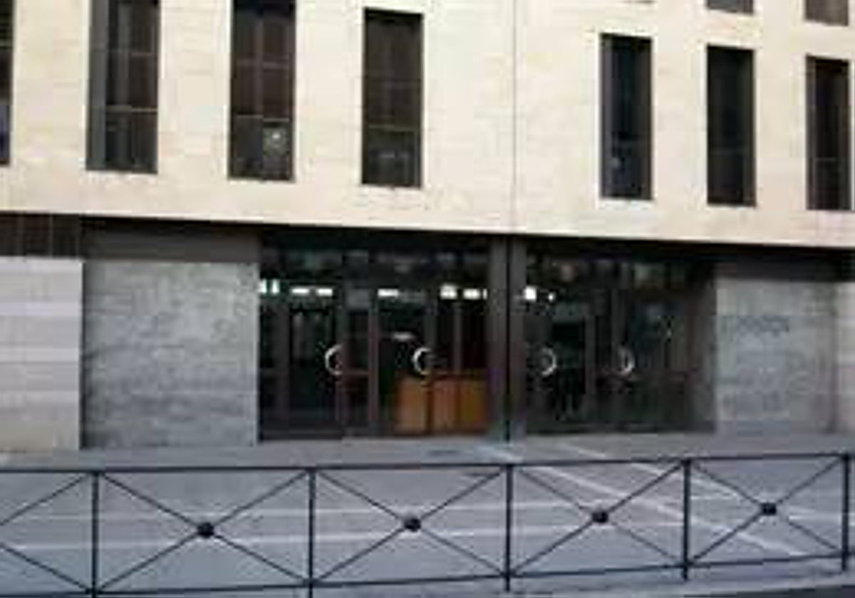 El acusado contenía en su teléfono 74.653 imágenes con desnudez