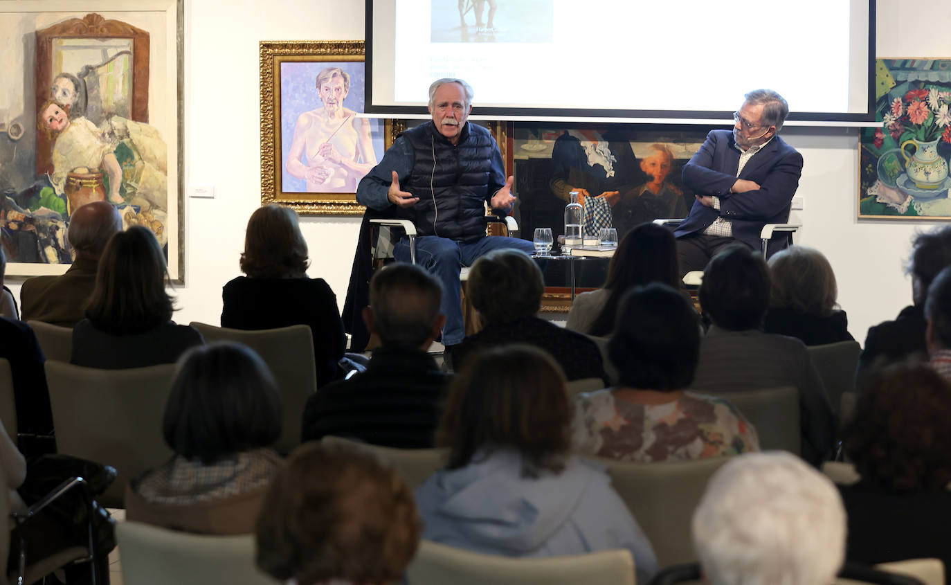Fotos: la presentación en Córdoba de la última novela de Antonio Pérez Henares