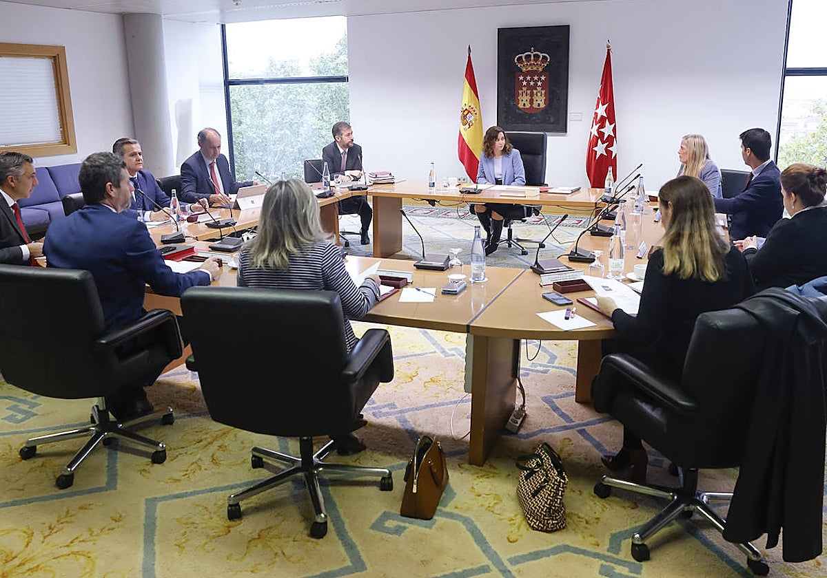 El consejo de Gobierno se ha celebrado este miércoles en la Asamblea de Madrid