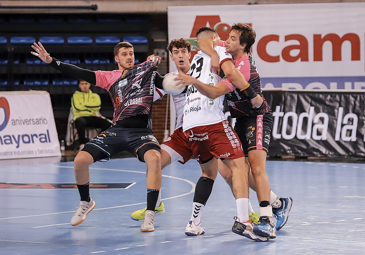 Imagen del duelo entre Ángel Ximénez Puente Genil y Logroño