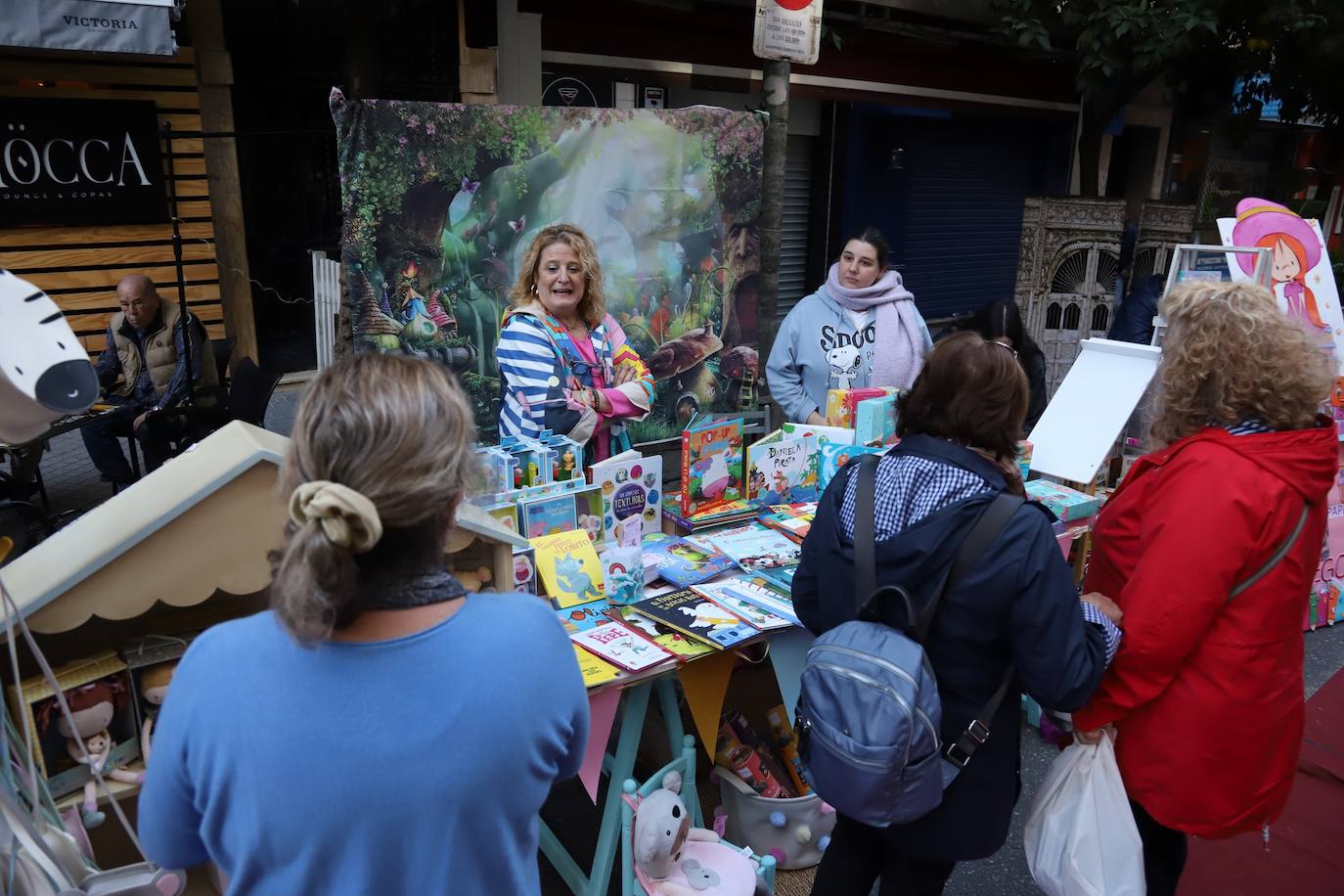 Fotos: La &#039;Shoping Garden&#039; de Ciudad Jardín lleva el comercio a la calle