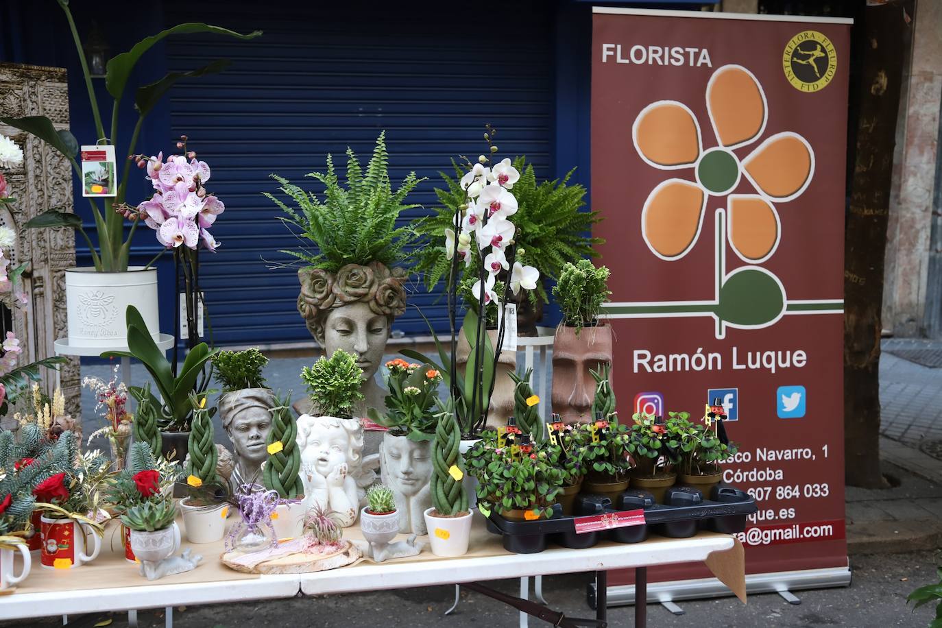Fotos: La &#039;Shoping Garden&#039; de Ciudad Jardín lleva el comercio a la calle
