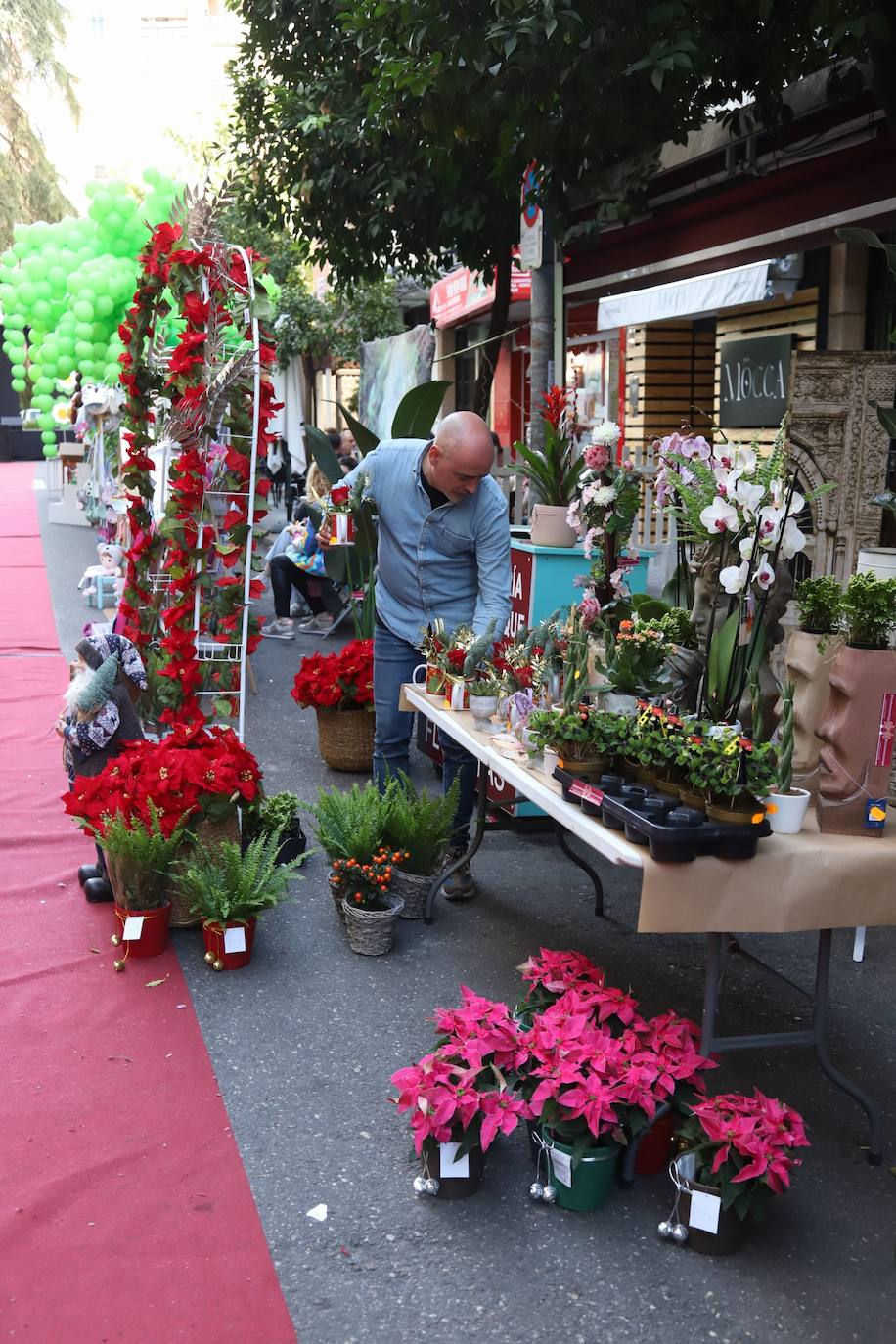 Fotos: La &#039;Shoping Garden&#039; de Ciudad Jardín lleva el comercio a la calle
