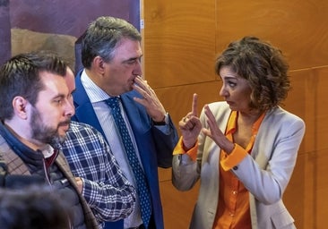 La ministra de Hacienda aleja ahora el traspaso de la Seguridad Social tras pactarlo con el PNV