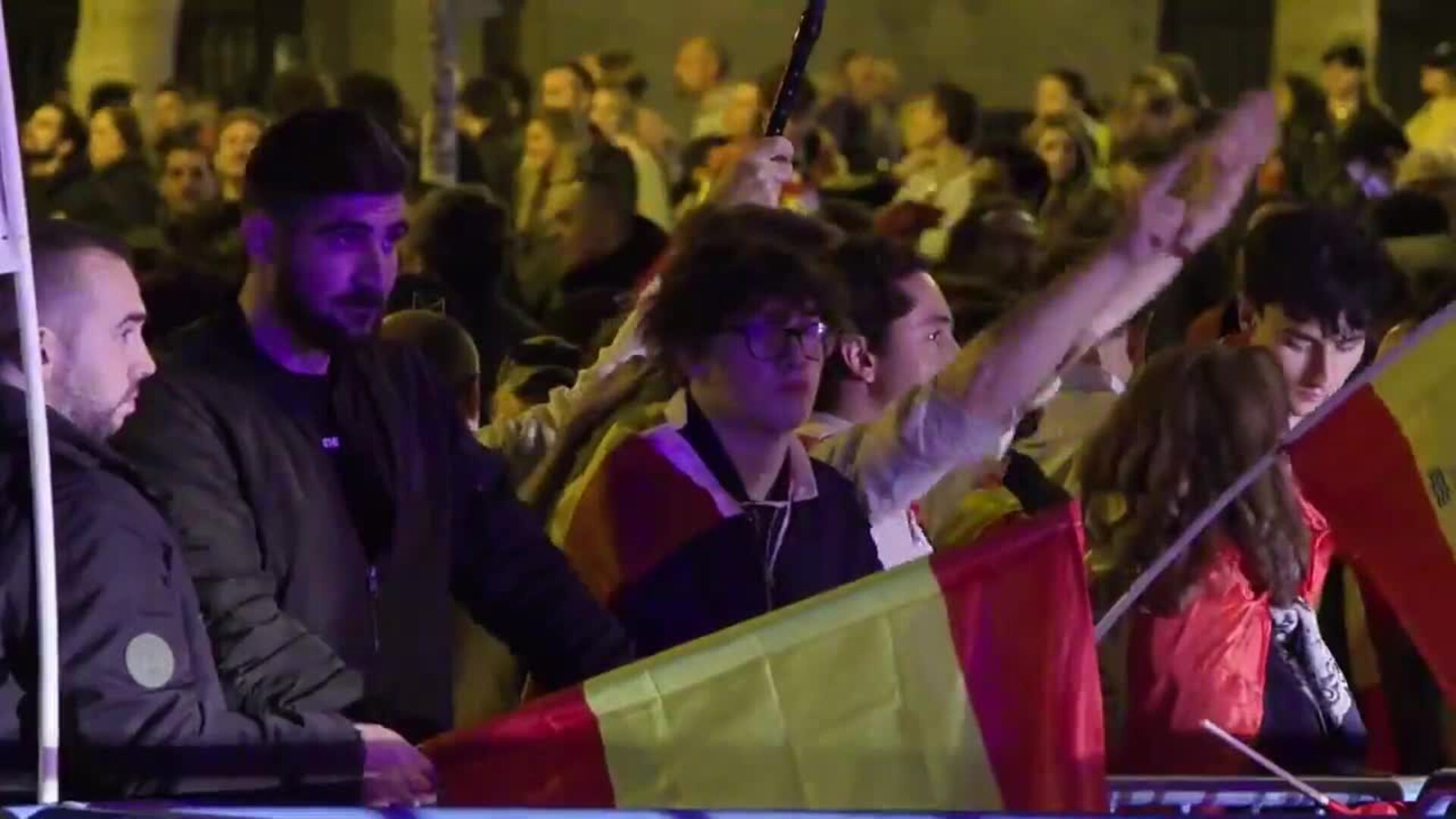 Décima noche de protestas en Ferraz contra la amnistía