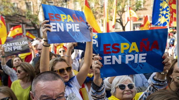 Las cifras de asistencia a las manifestaciones contra la amnistía en cada capital de España, según el PP y el Gobierno