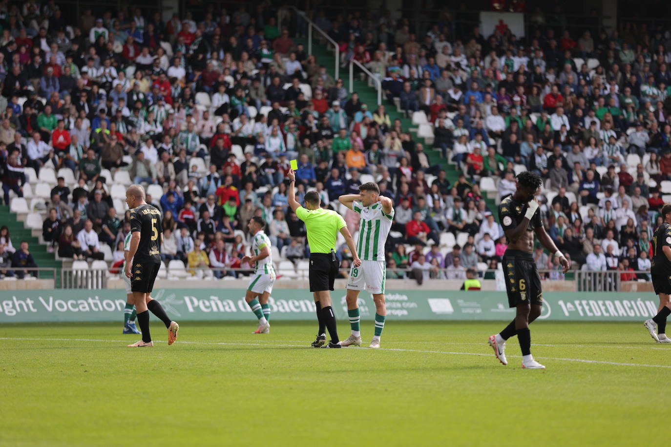 Fotos: el trepidante empate del Córdoba ante el Ceuta