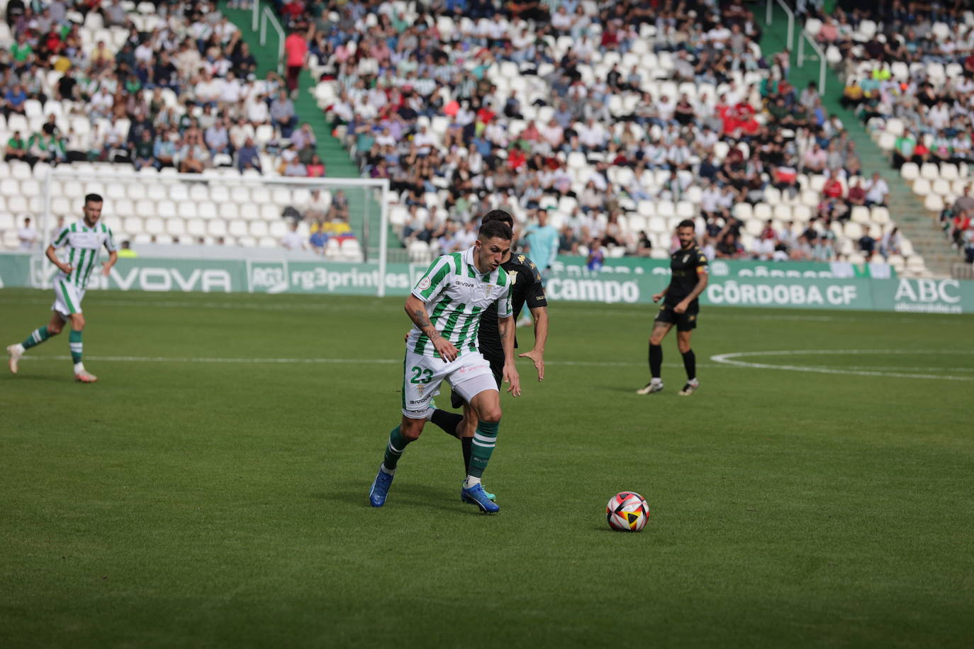 Fotos: el trepidante empate del Córdoba ante el Ceuta