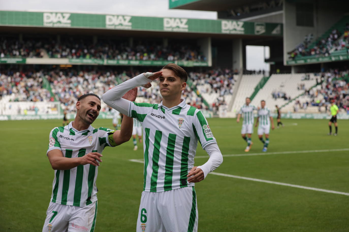 Fotos: el trepidante empate del Córdoba ante el Ceuta