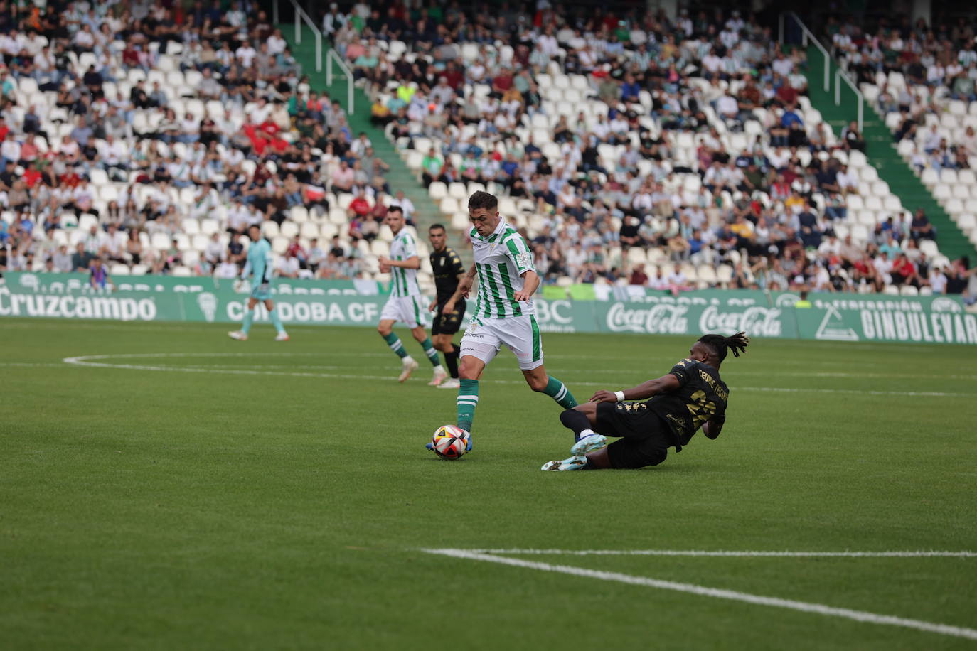Fotos: el trepidante empate del Córdoba ante el Ceuta