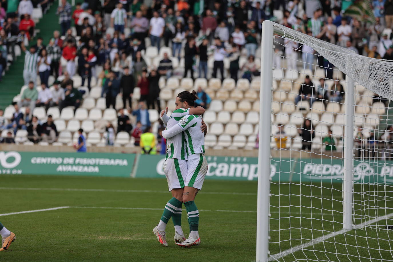 Fotos: el trepidante empate del Córdoba ante el Ceuta
