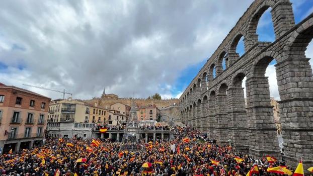 Las cifras de asistencia a las manifestaciones contra la amnistía en cada capital de España, según el PP y el Gobierno