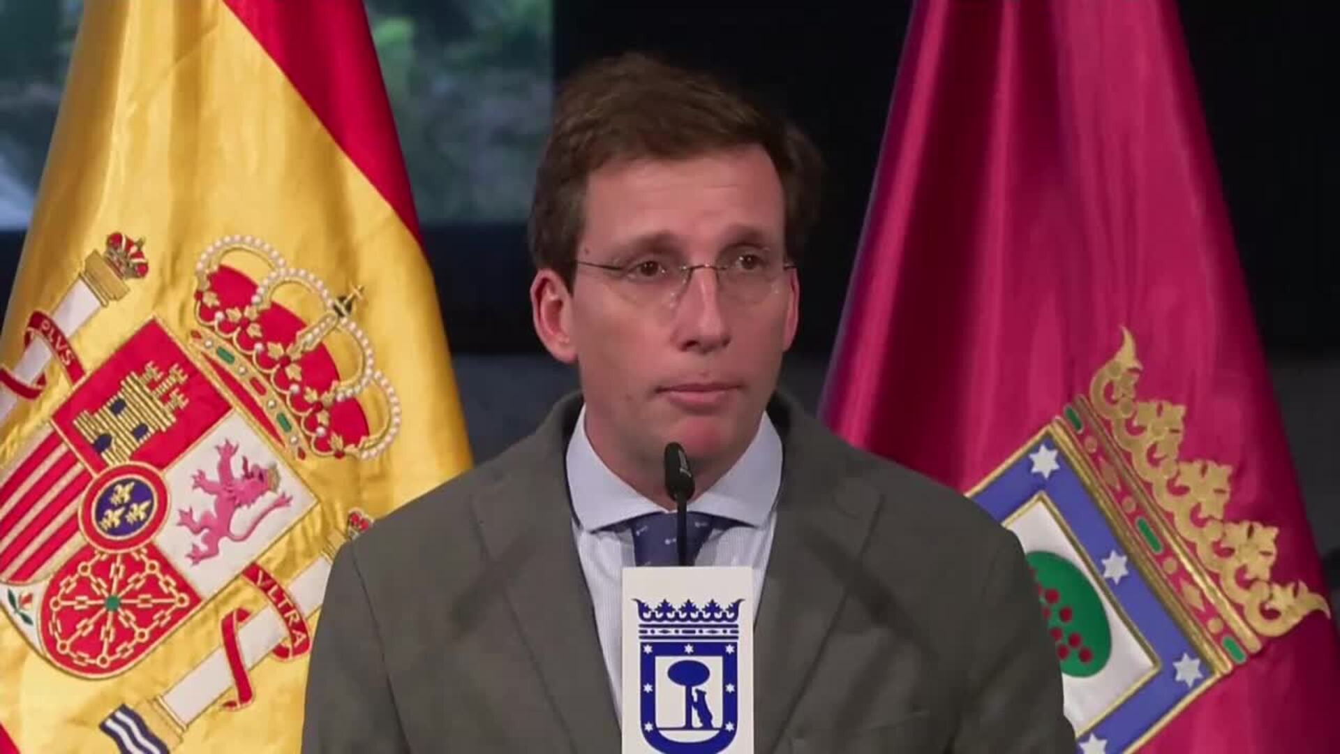 Almeida relaciona el “golpe por golpe” de Ayuso con el impuesto a las grandes fortunas