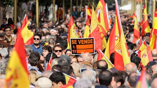 Las cifras de asistencia a las manifestaciones contra la amnistía en cada capital de España, según el PP y el Gobierno