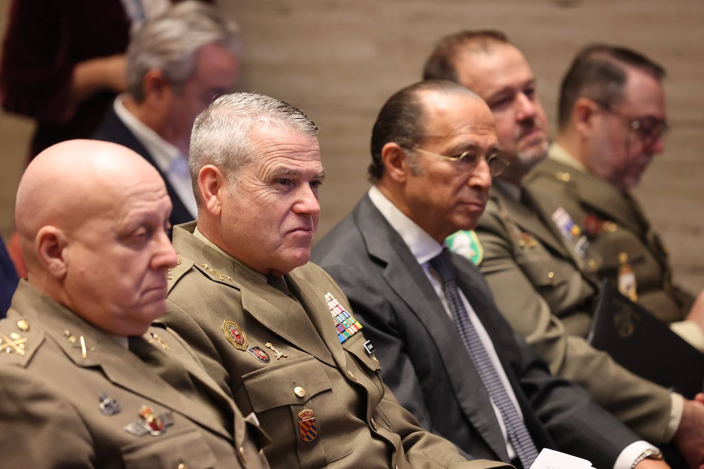 Fotos: Córdoba y la Base Logística del Ejército buscan inversores en Málaga